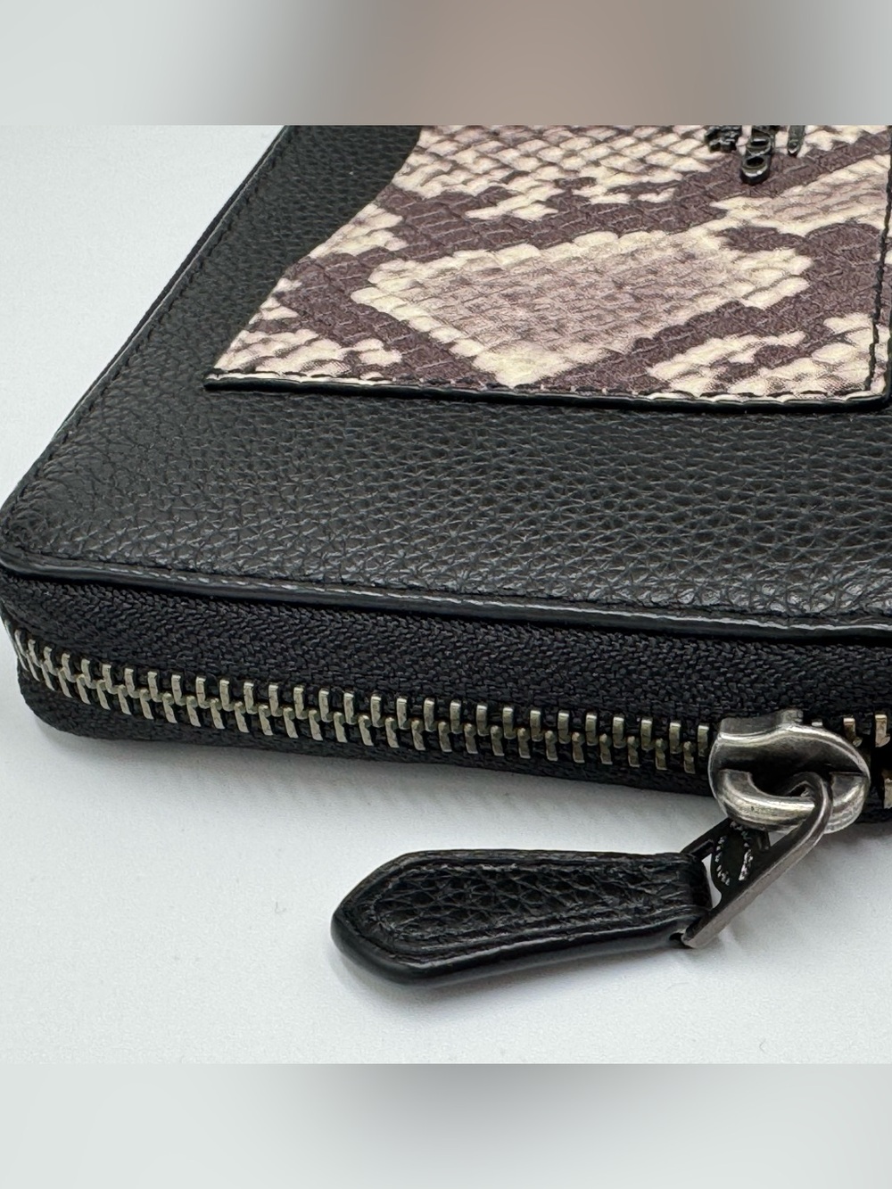 Coach Accordion Zip Wallet in Pebble Leather with Python Detail - Picture 4 of 10